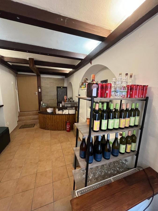 Dům Pod Věží Apartamento Mikulov Exterior foto